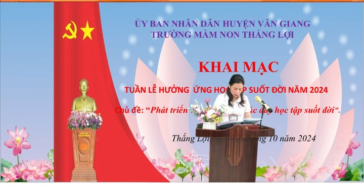 Đ/c Nguyễn Thị Thoi - Bí thư chi bộ- Hiệu trưởng nhà trường phát biểu khai mạc tuần lễ